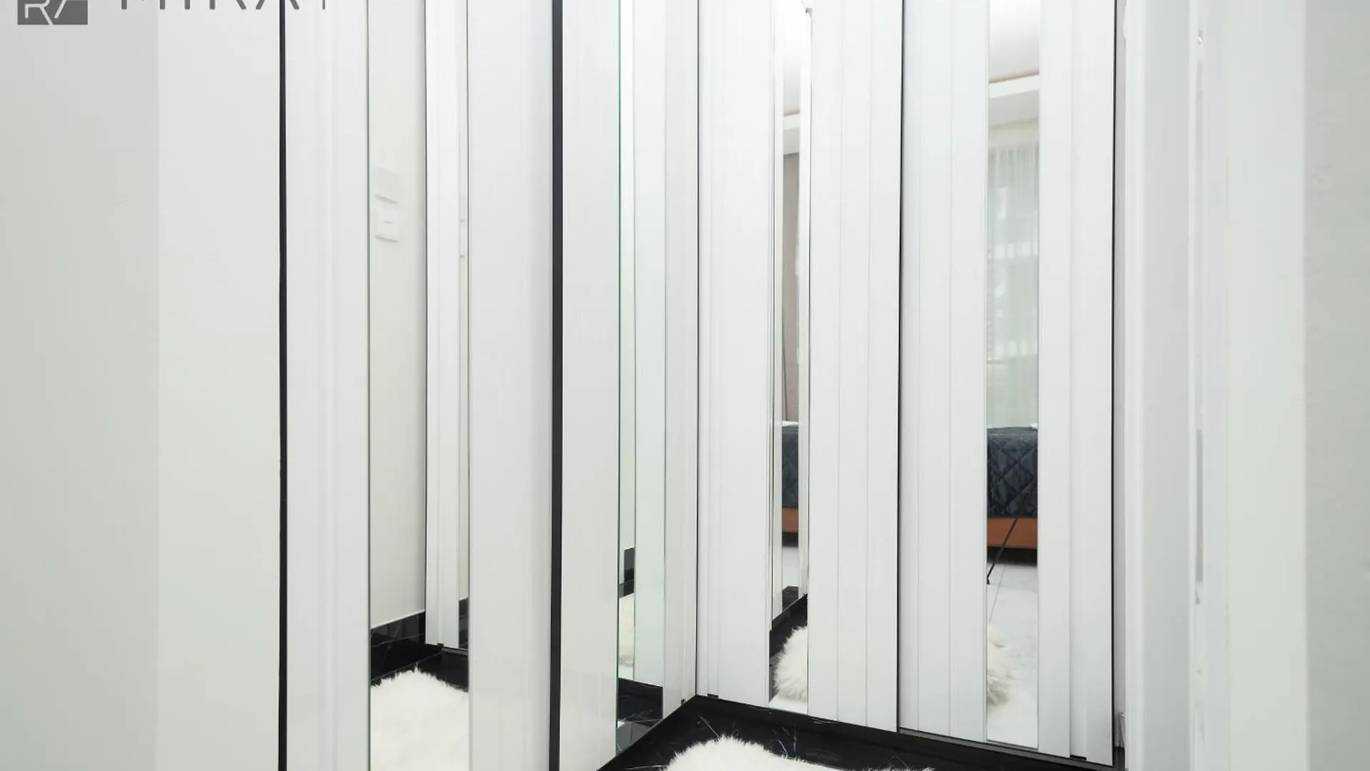 Apartment Mira Holiday Homes - Lovely 1 Bedroom In Business Bay With Sauna And Jacuzzi Dubai