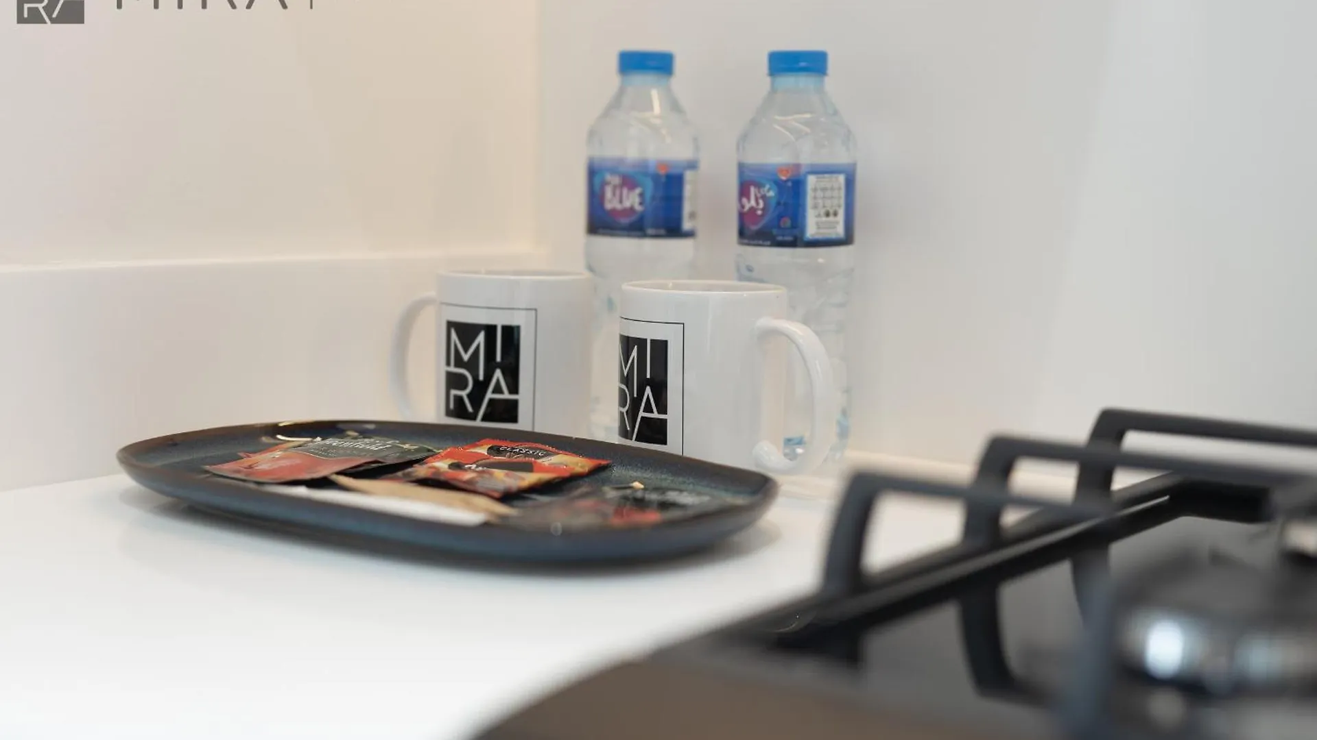Mira Holiday Homes - Lovely 1 Bedroom In Business Bay With Sauna And Jacuzzi Dubai Apartment